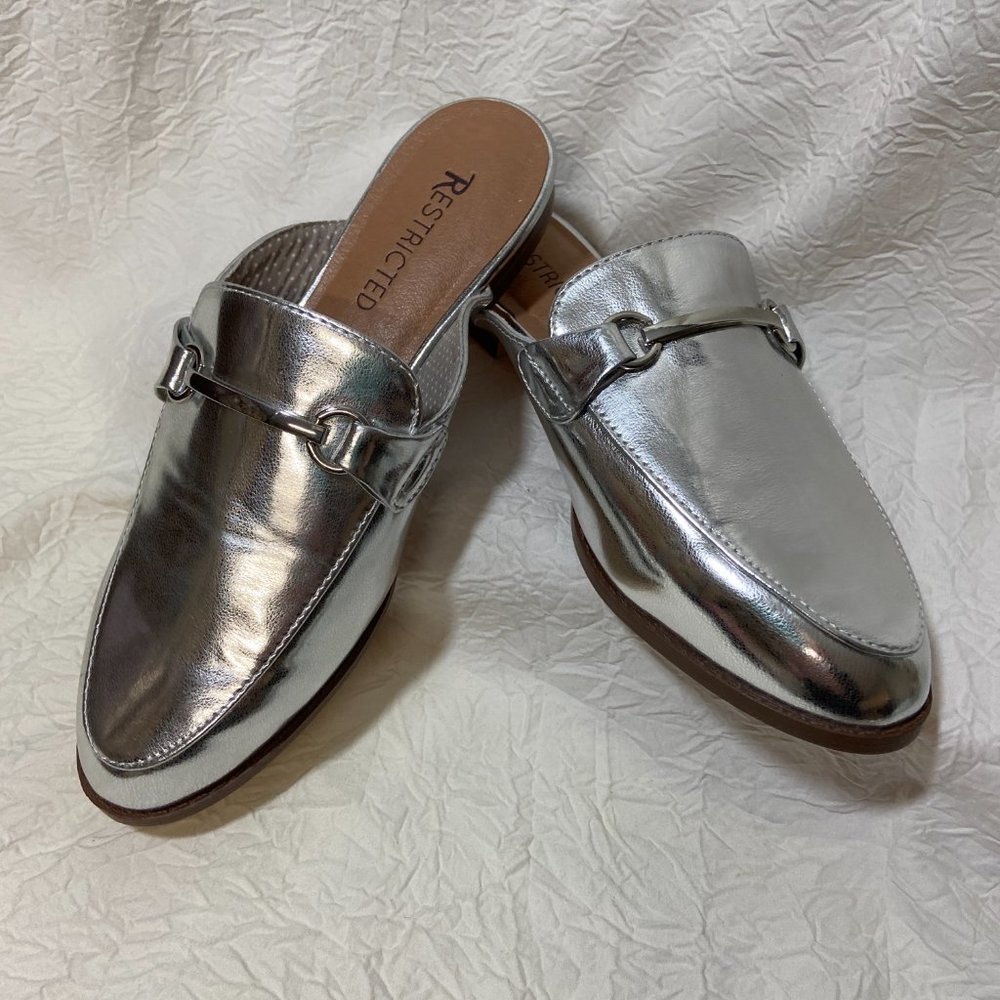 Restricted Silver Metallic Mule Shiny - Picture 8 of 8